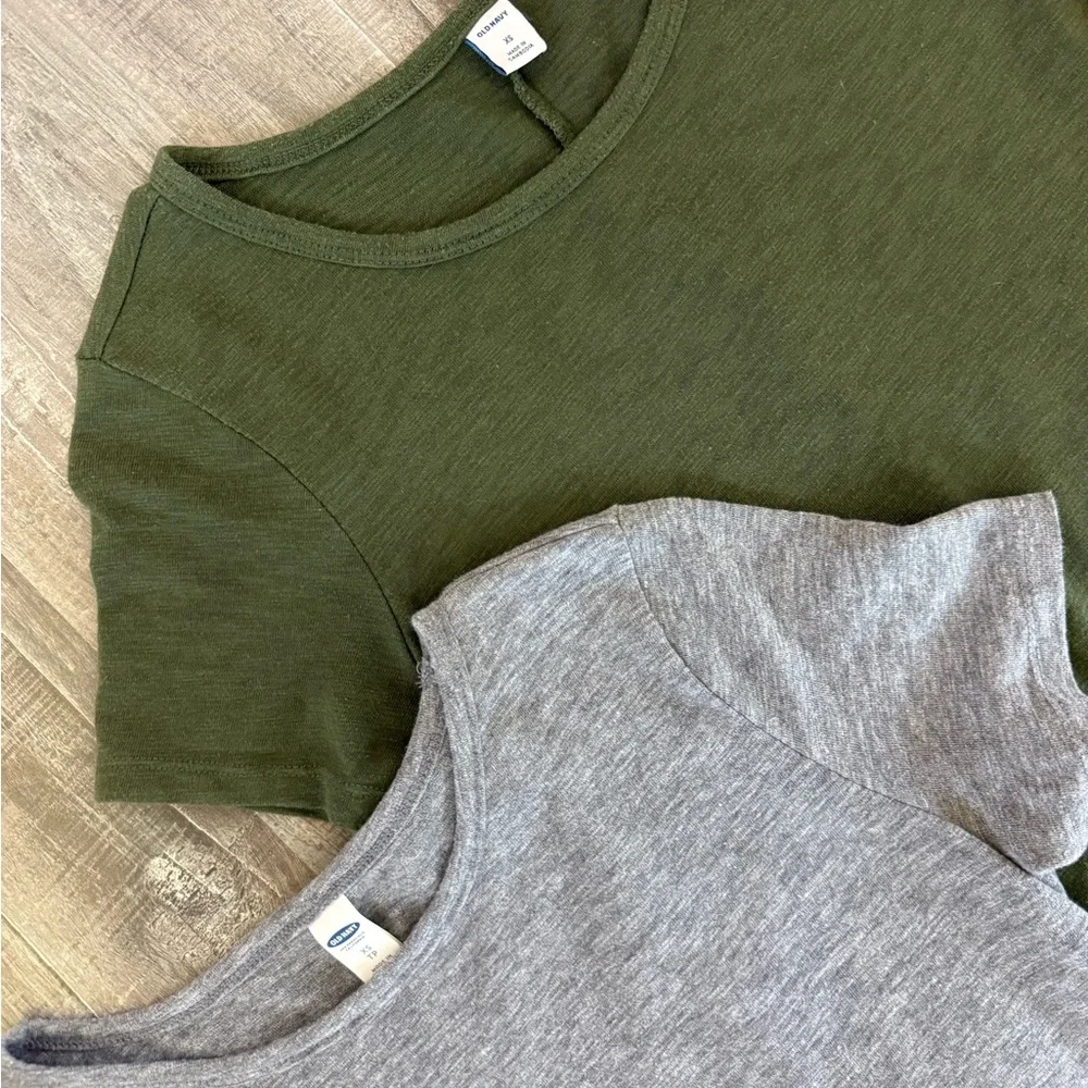 Old Navy Heather Gray and Olive T-Shirt Dress Bundle (2) - Picture 4 of 5
